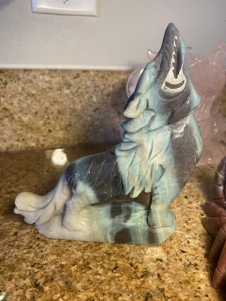 Trolleite Wolf
