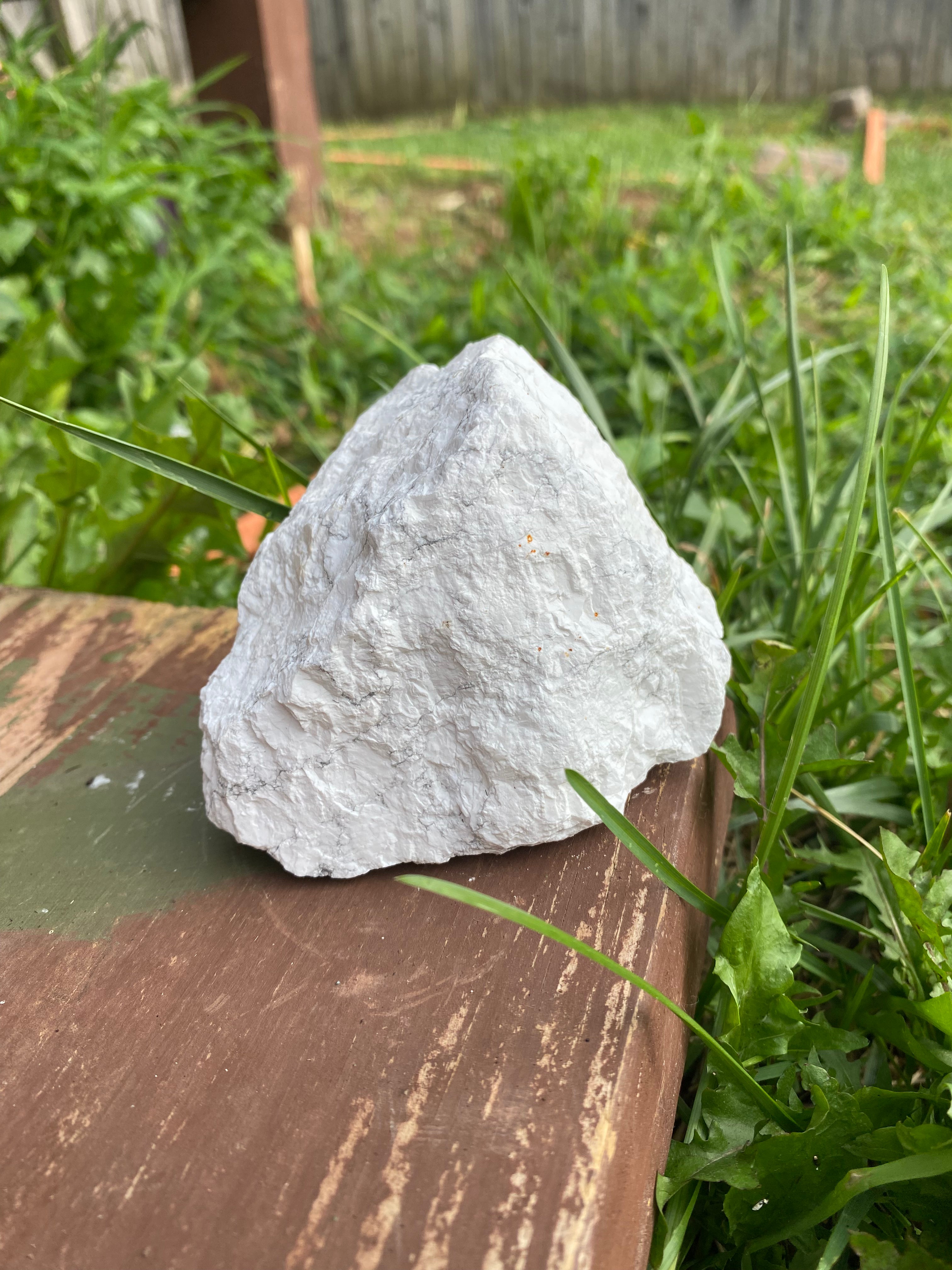 Howlite