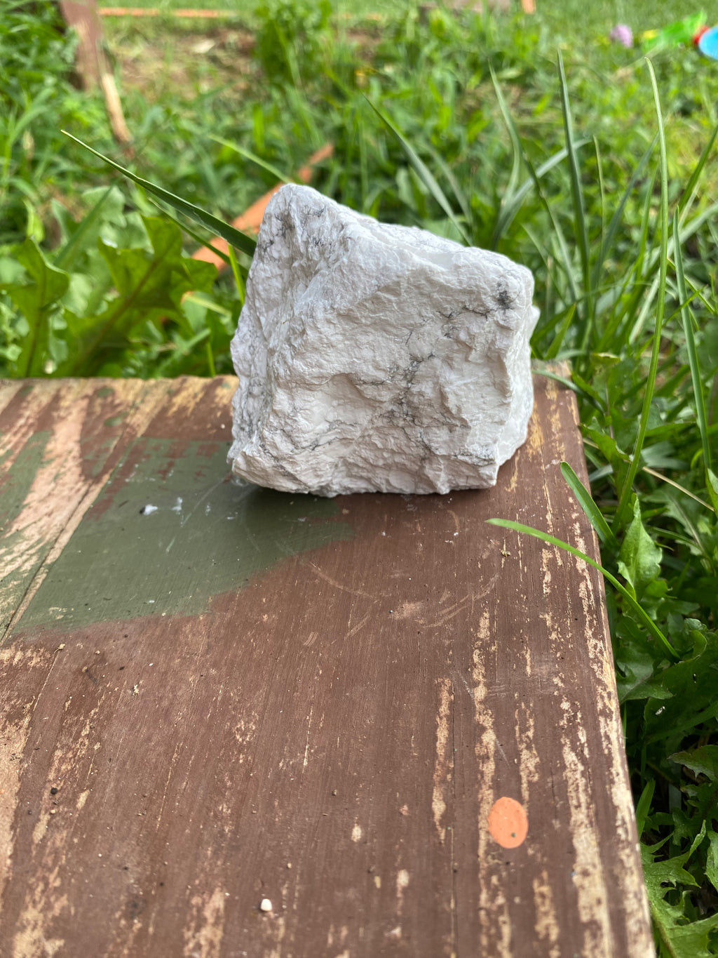 Howlite