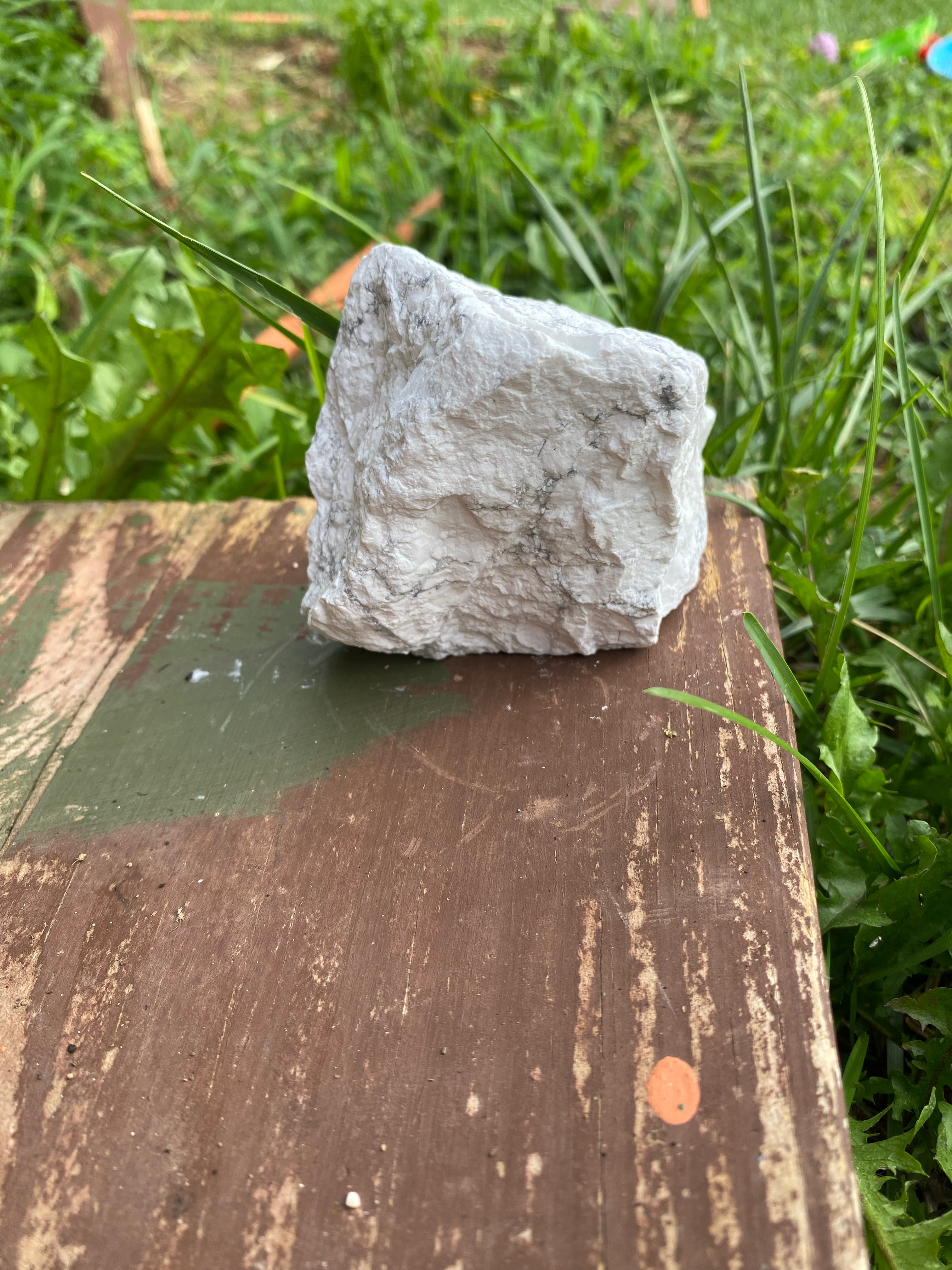 Howlite
