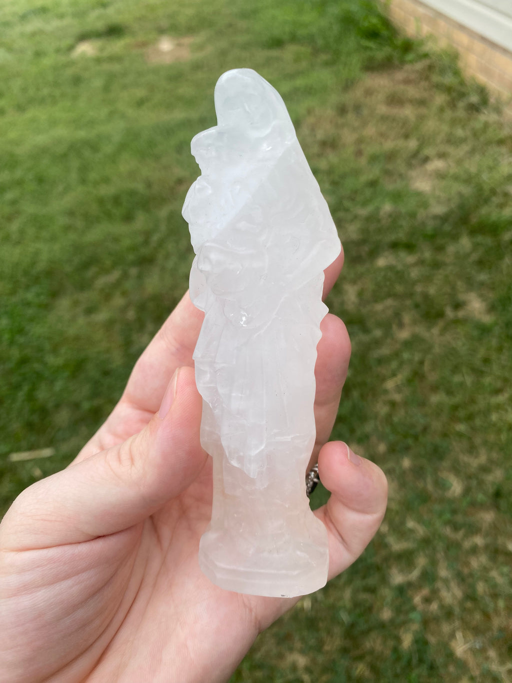 Quartz Mary