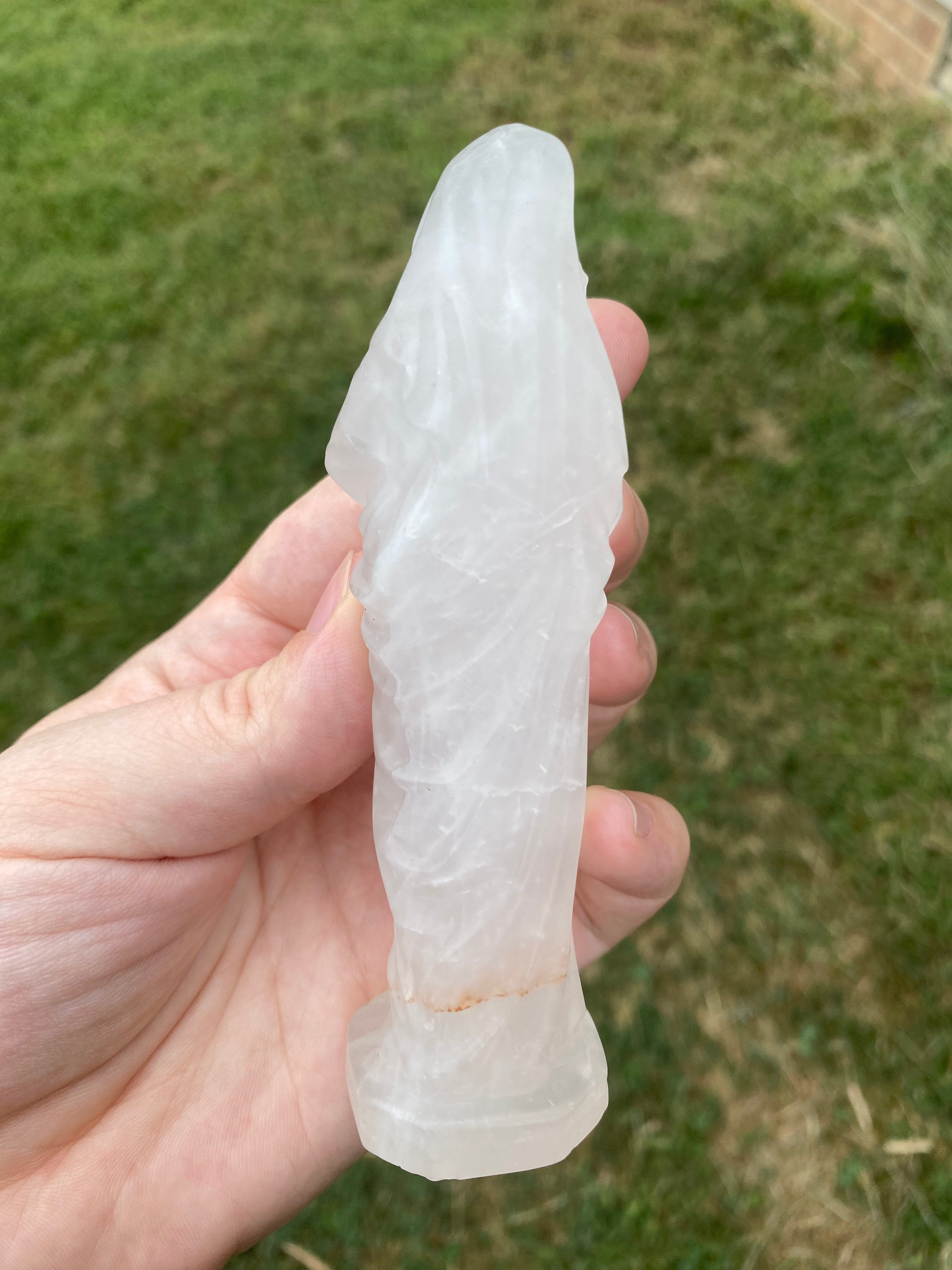 Quartz Mary