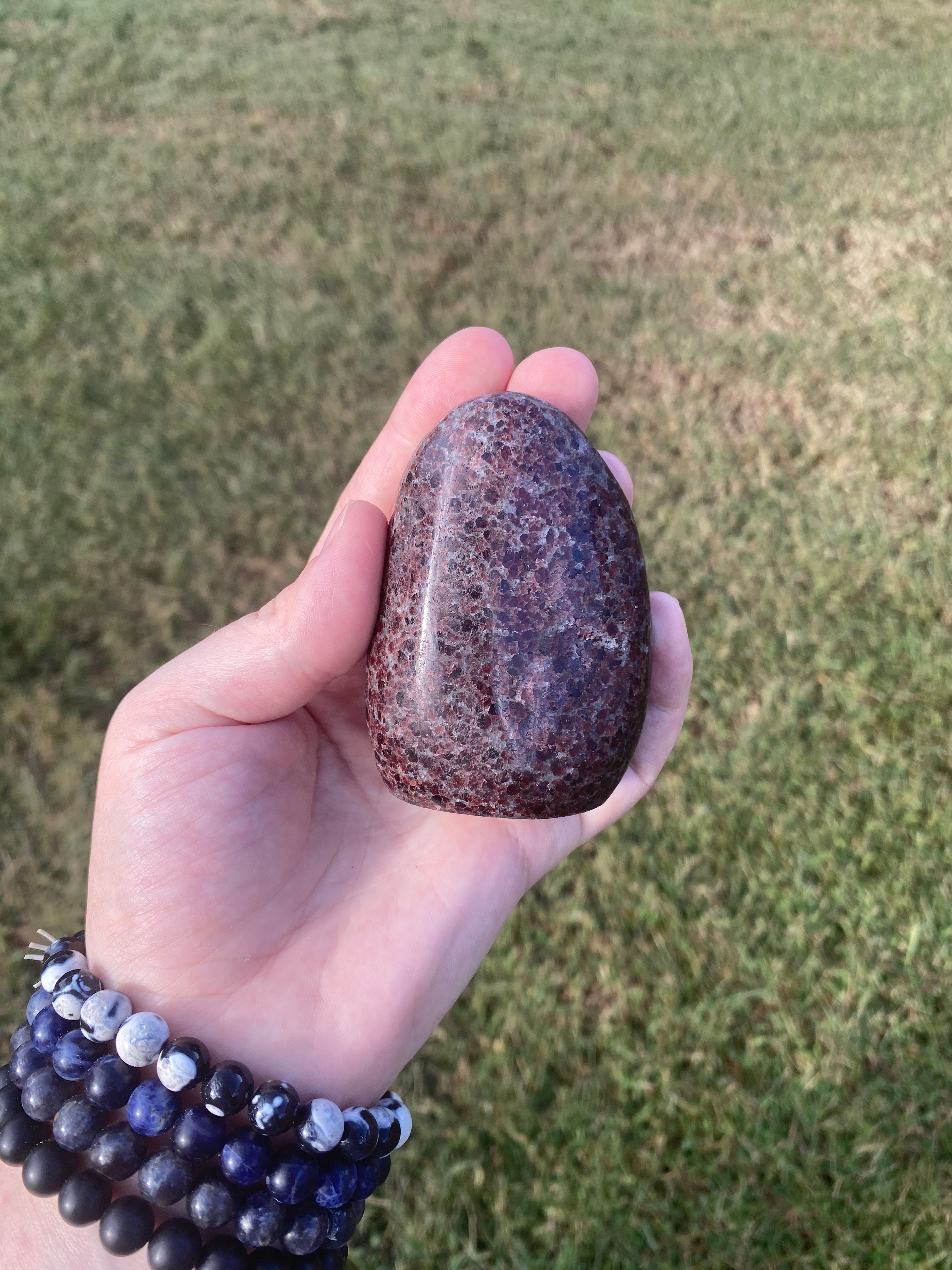 Garnet Freeform