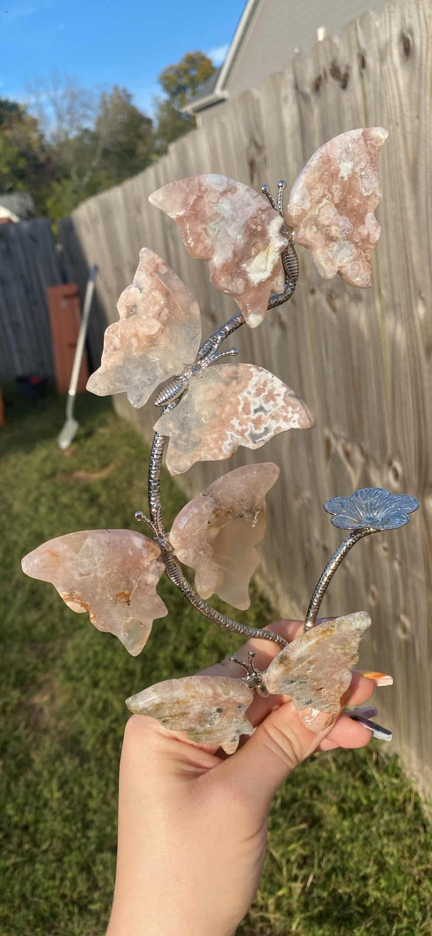 Flower Agate Butterfly Sphere Stand