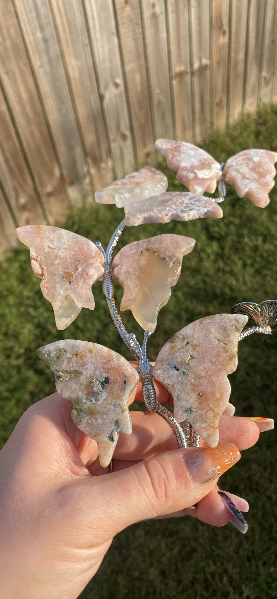 Flower Agate Butterfly Sphere Stand